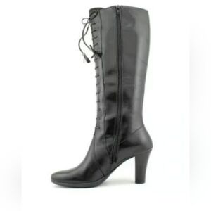 💫 TAHARI  Lawton Tall Boots